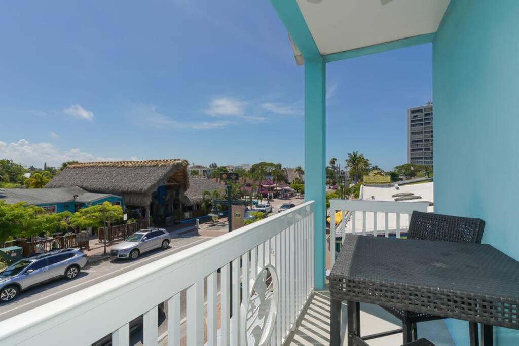 Siesta Cool: Only Minutes Walk To Siesta Beach! เซียสตาคีย์ ภายนอก รูปภาพ
